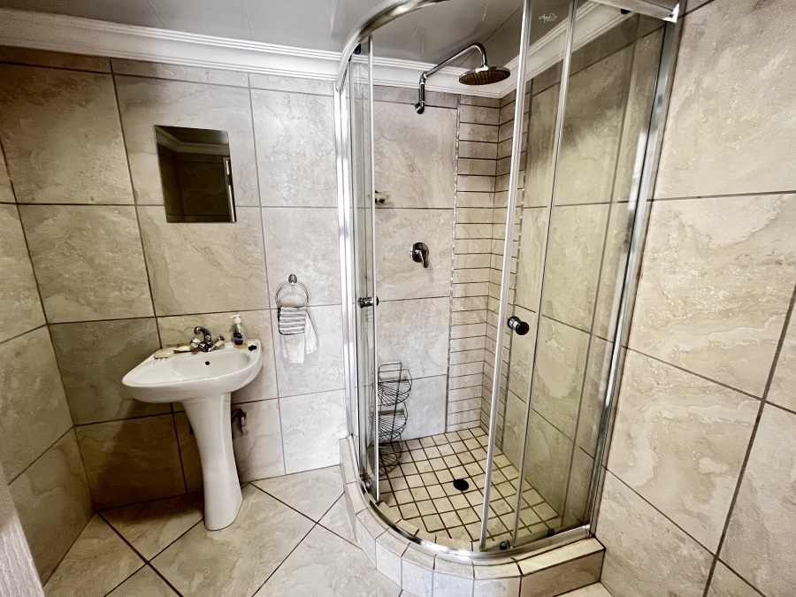 4 Bedroom Property for Sale in Baillie Park North West